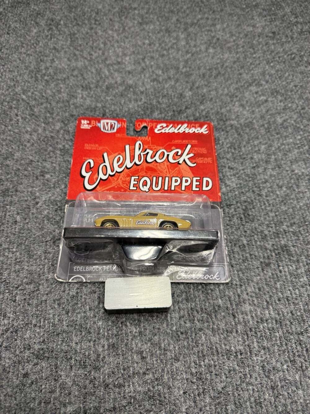M2 Machines Edelbrock Equipped 1966 Chevrolet Corvette Diecast Car